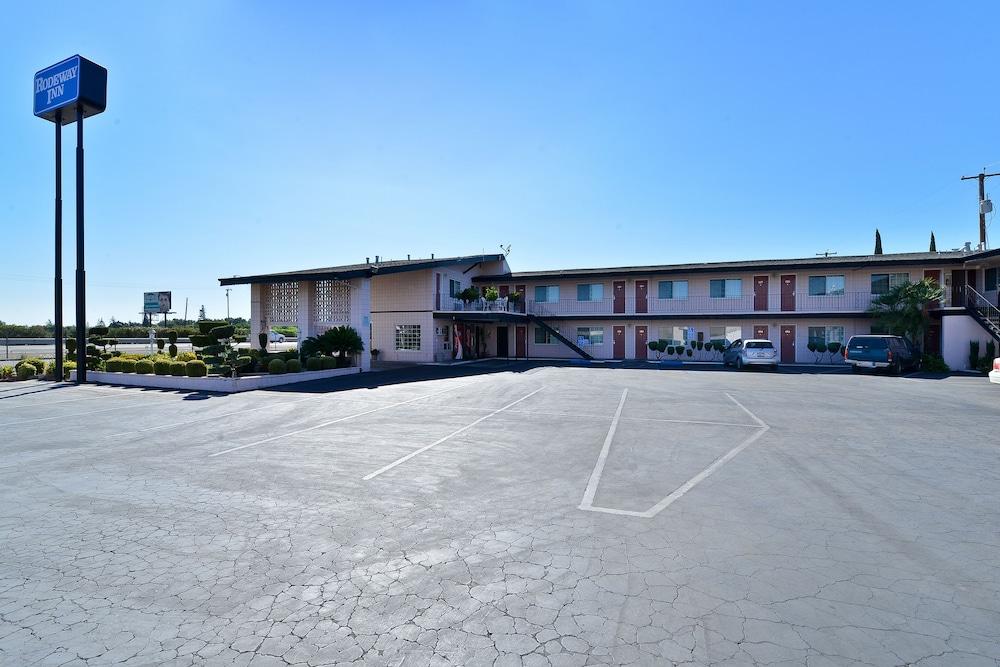 Rodeway Inn Near University-Gateway To Yosemite Merced Exteriör bild